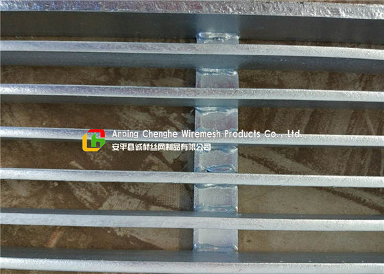 A36 Full Welded Steel Bar Grating Alkali Corrosion Proof For Papermaking Industry